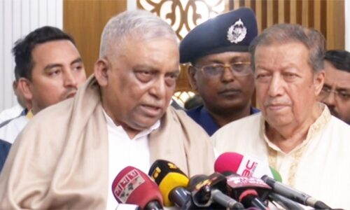 বিজিবি কঠোর অবস্থানে রয়েছে: স্বরাষ্ট্রমন্ত্রী