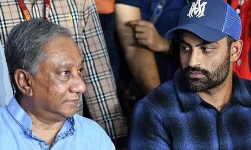 তামিম খেললে হাথুরুকে জিজ্ঞেস করার কী আছে, প্রশ্ন পাপনের
